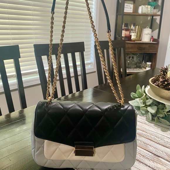 Kate Spade Black and Cream Quilted Shoulder Bag - Picture 2 of 3